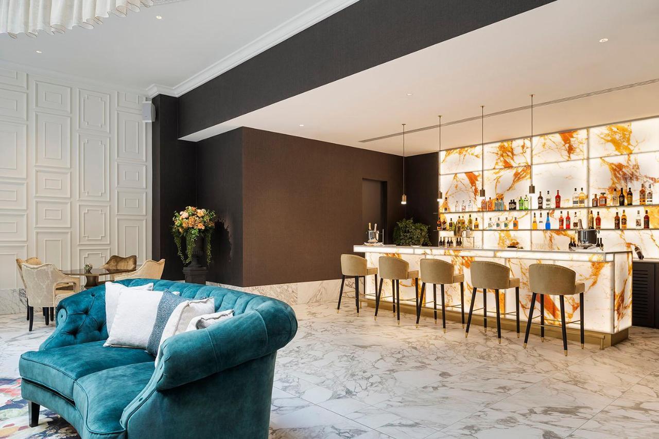 Aurea Ana Palace By Eurostars Hotel Company بودابست المظهر الخارجي الصورة The bar at the hotel