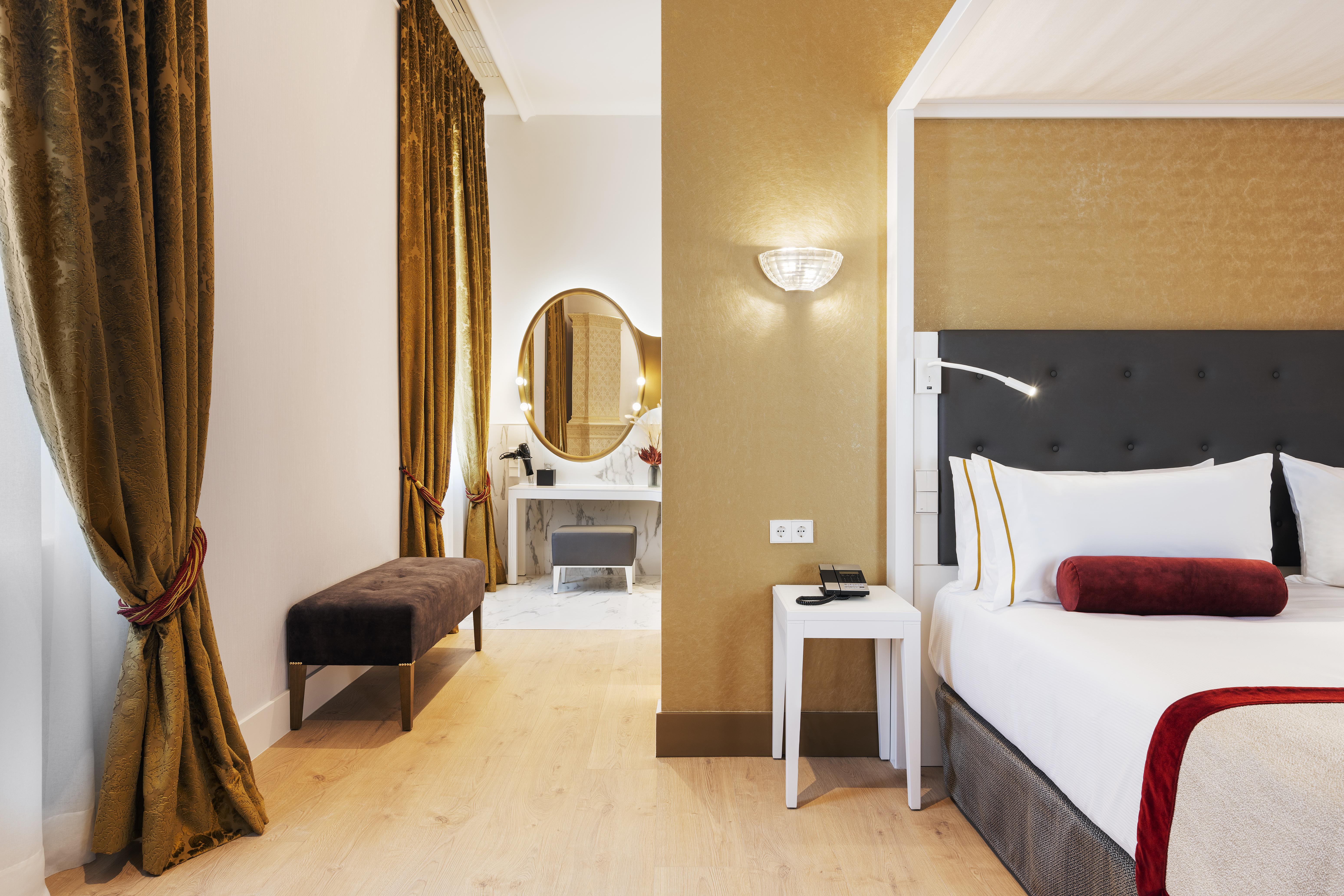 Aurea Ana Palace By Eurostars Hotel Company بودابست المظهر الخارجي الصورة A room at the hotel