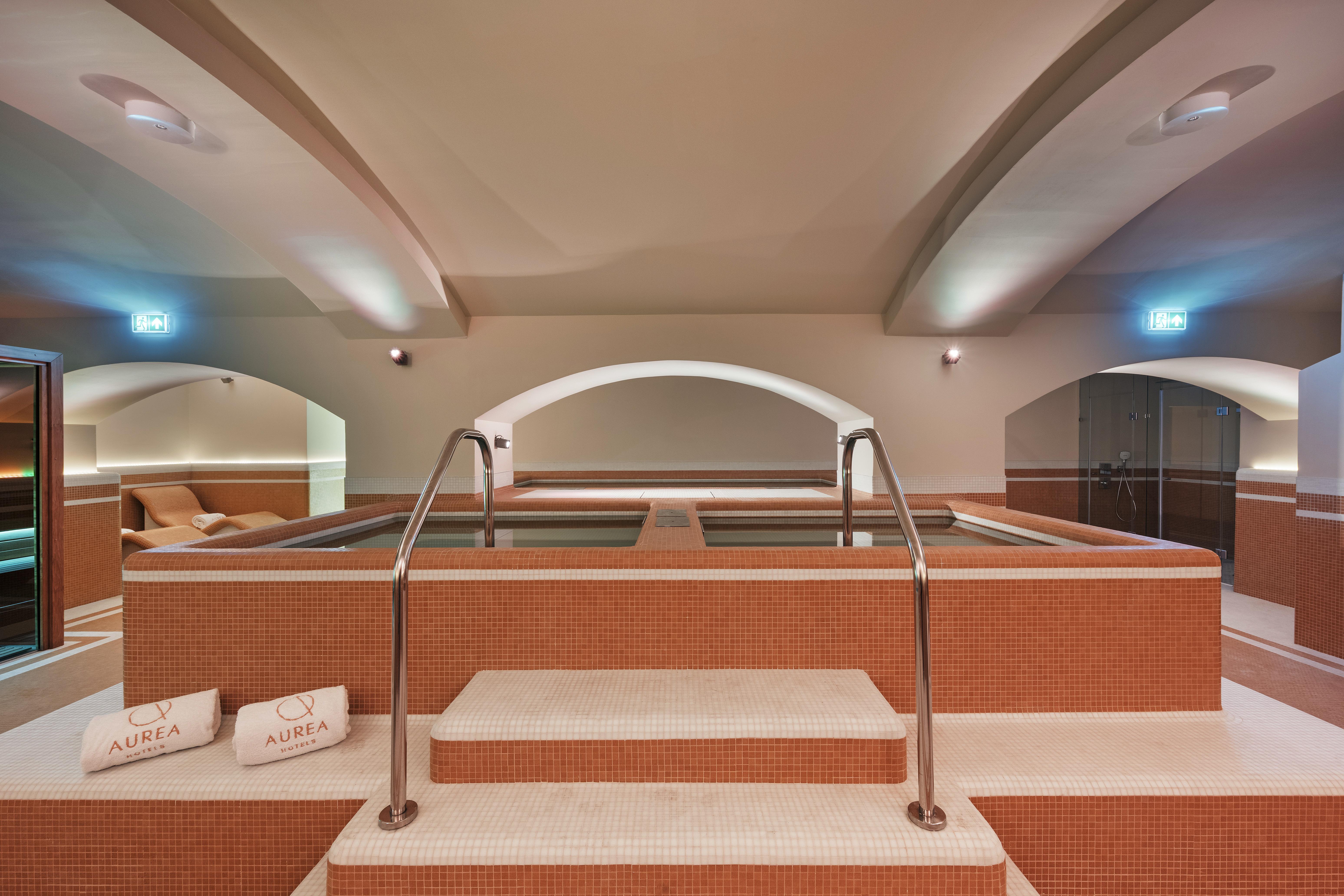 Aurea Ana Palace By Eurostars Hotel Company بودابست المظهر الخارجي الصورة The spa at the hotel