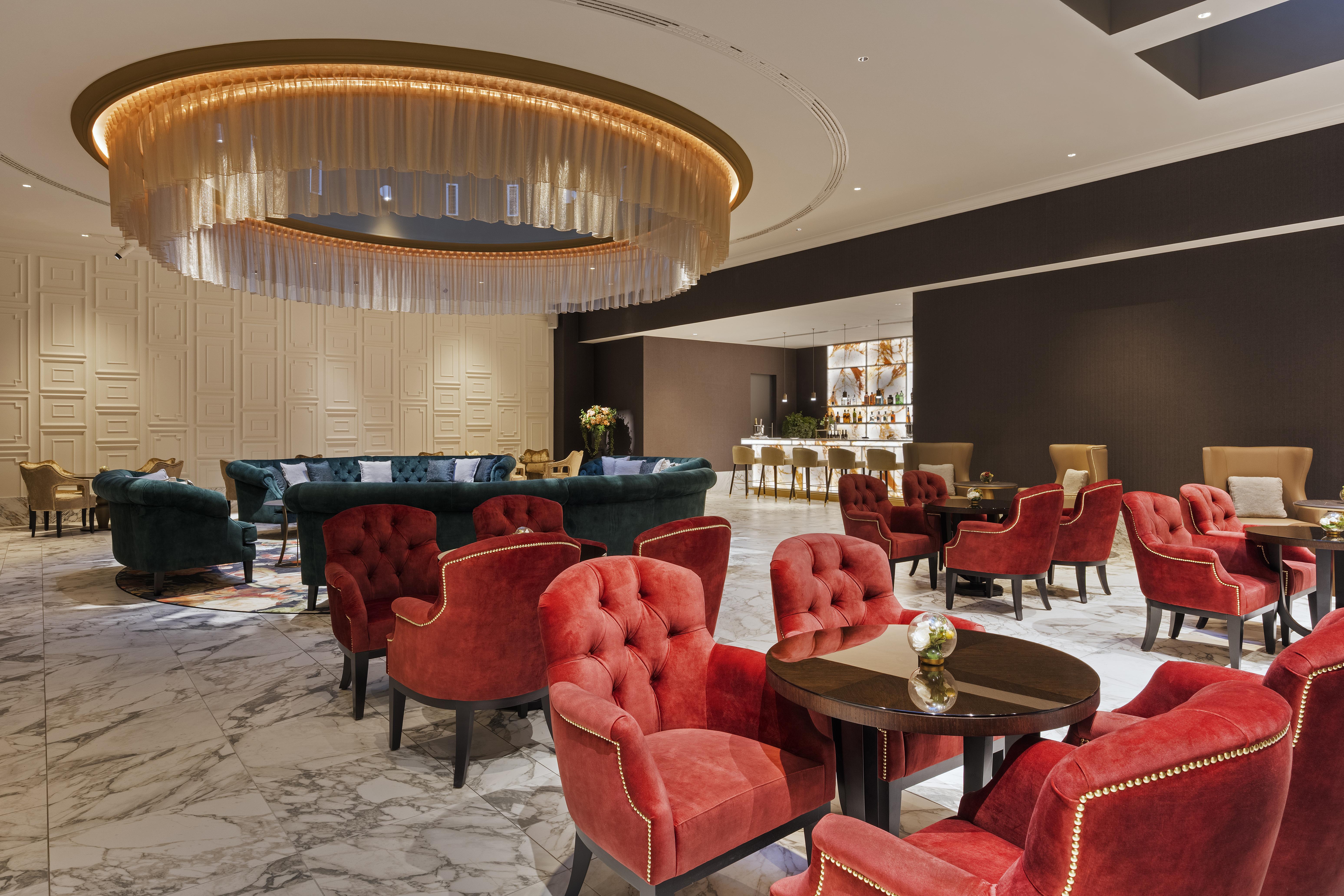 Aurea Ana Palace By Eurostars Hotel Company بودابست المظهر الخارجي الصورة The Lounge at the airport