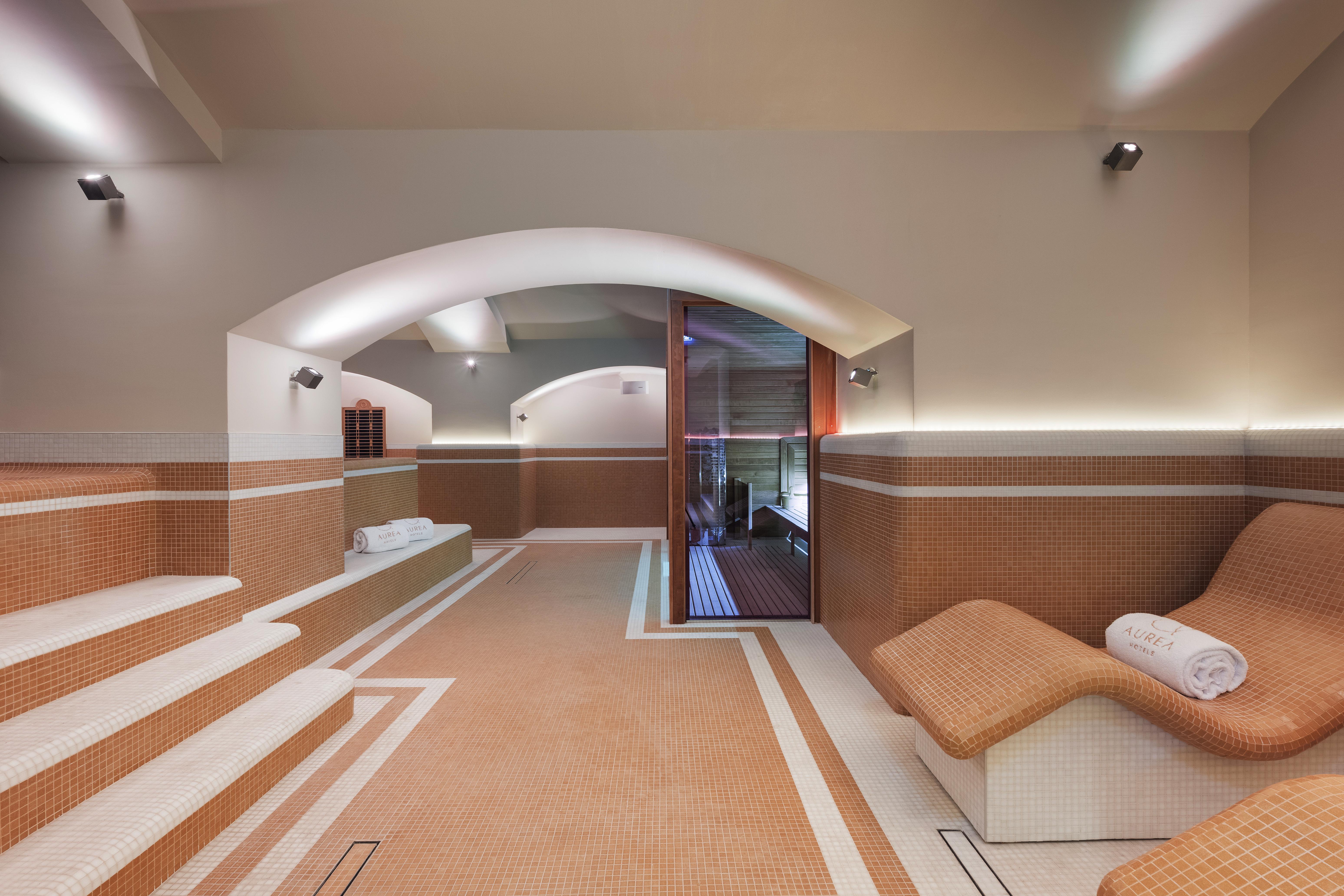 Aurea Ana Palace By Eurostars Hotel Company بودابست المظهر الخارجي الصورة The spa at the Hotel de la Paix
