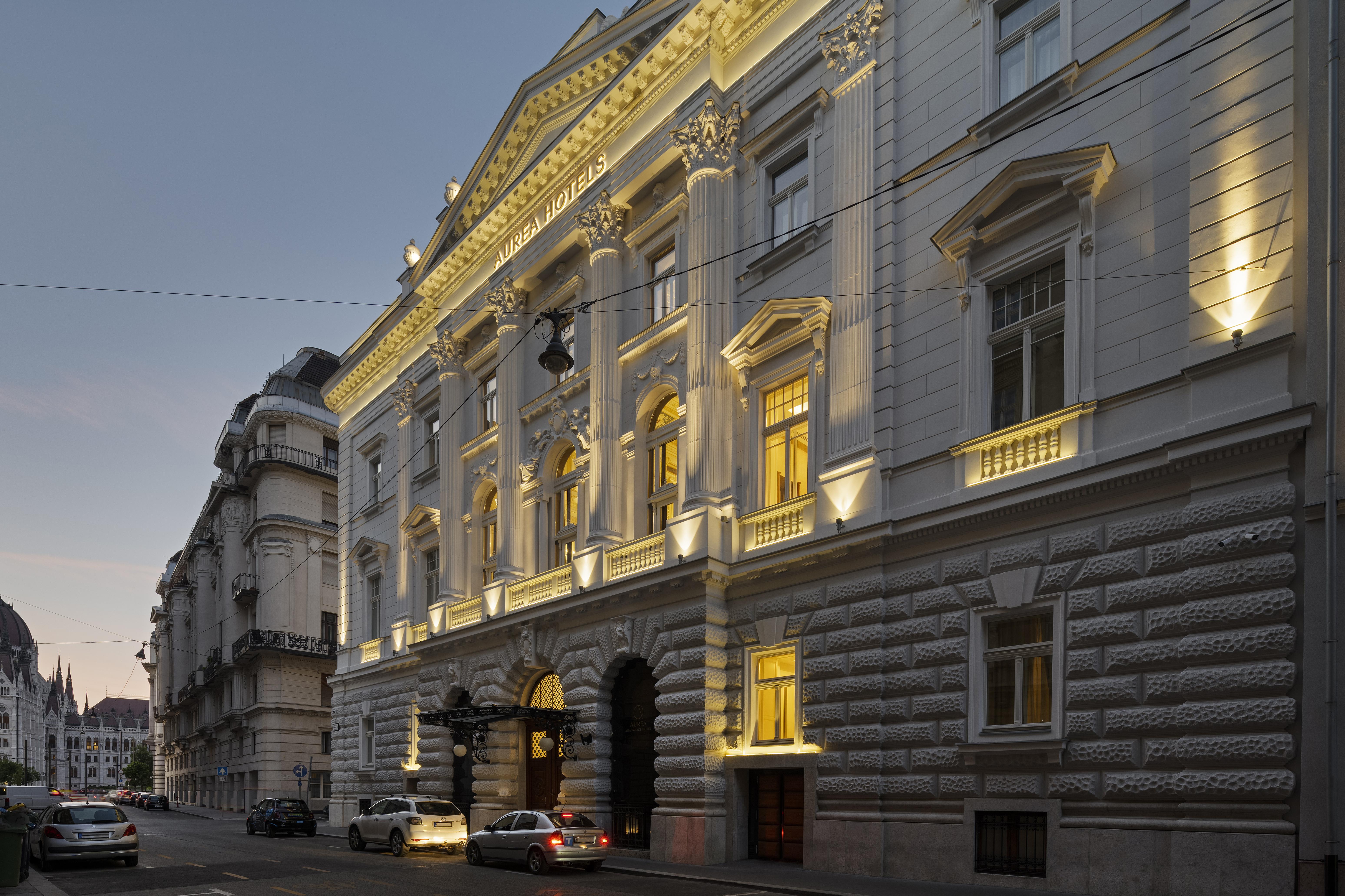 Aurea Ana Palace By Eurostars Hotel Company بودابست المظهر الخارجي الصورة The National Bank of Georgia