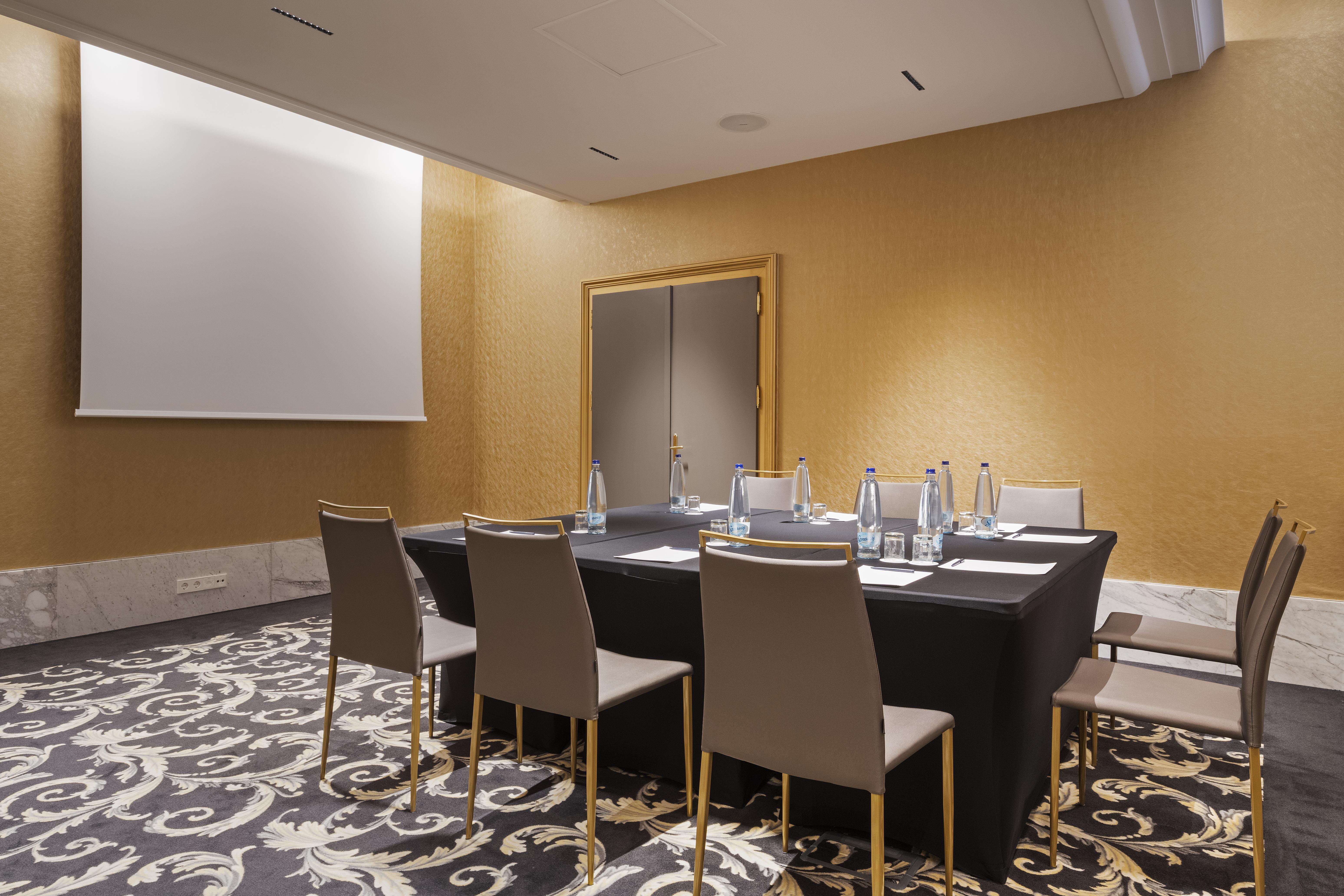 Aurea Ana Palace By Eurostars Hotel Company بودابست المظهر الخارجي الصورة Meeting room