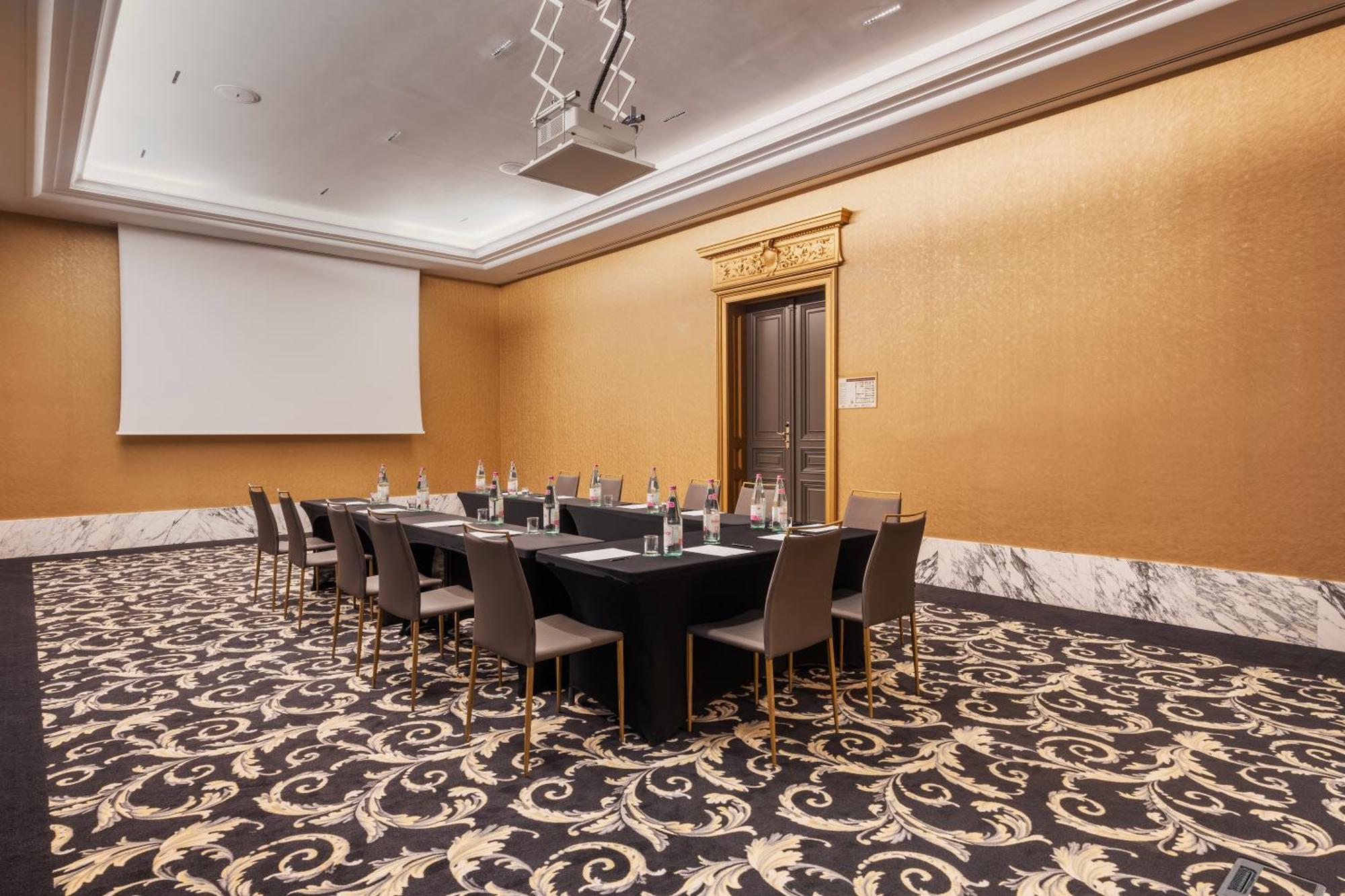 Aurea Ana Palace By Eurostars Hotel Company بودابست المظهر الخارجي الصورة Meeting room