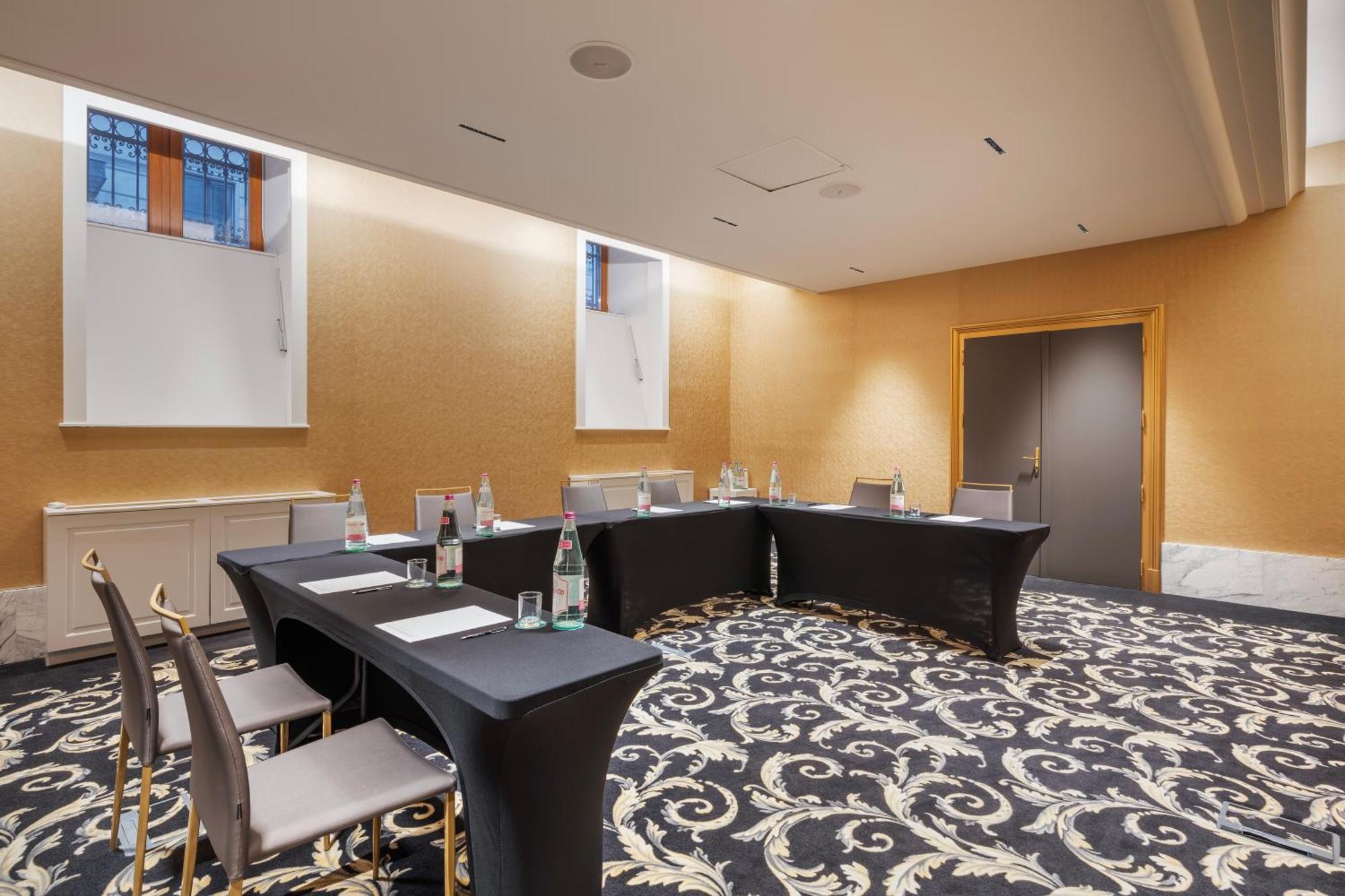 Aurea Ana Palace By Eurostars Hotel Company بودابست المظهر الخارجي الصورة Meeting room