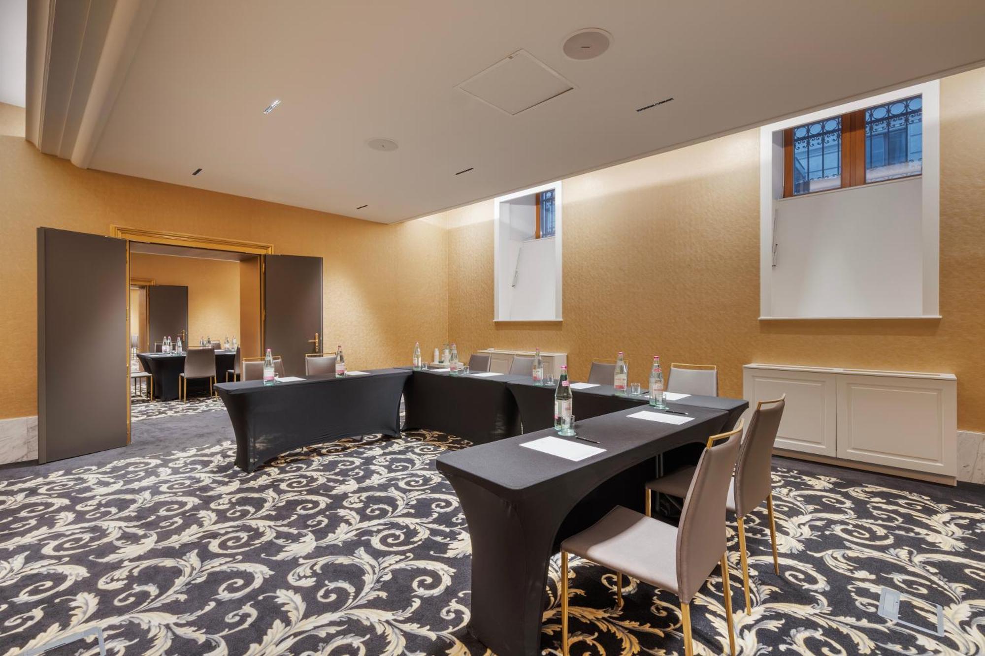 Aurea Ana Palace By Eurostars Hotel Company بودابست المظهر الخارجي الصورة Meeting room